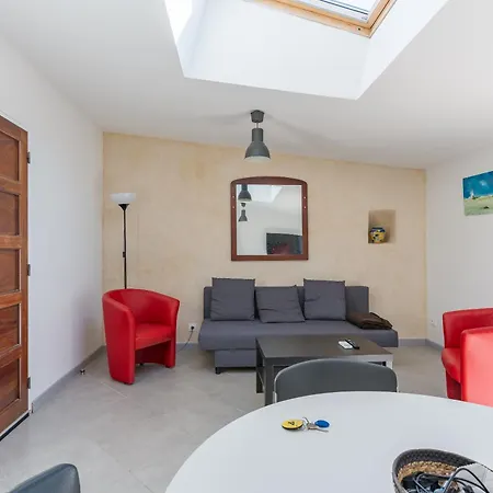 Vaste De 45 M2 Climatise -n4 Apartment *